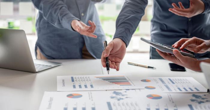 Entry-Level Finance Jobs | Mind My Business